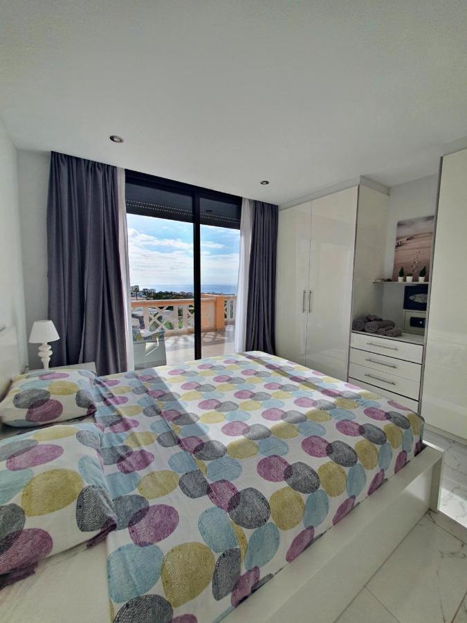 Sea View In Paradise Court Адехе Екстериор снимка