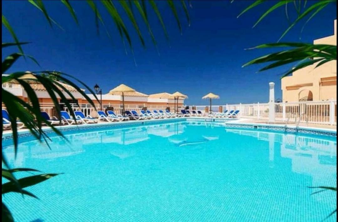 Sea View In Paradise Court Адехе Екстериор снимка